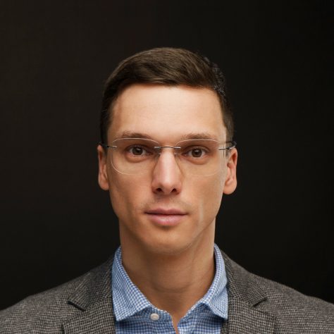 Эксперт
